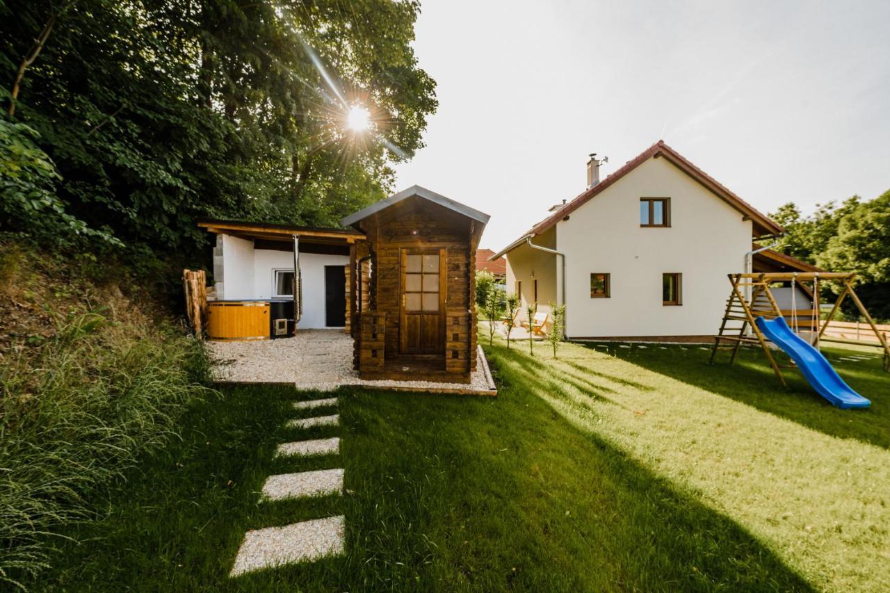 Na Zelivce Chalupa Gabriela Exteriör bild